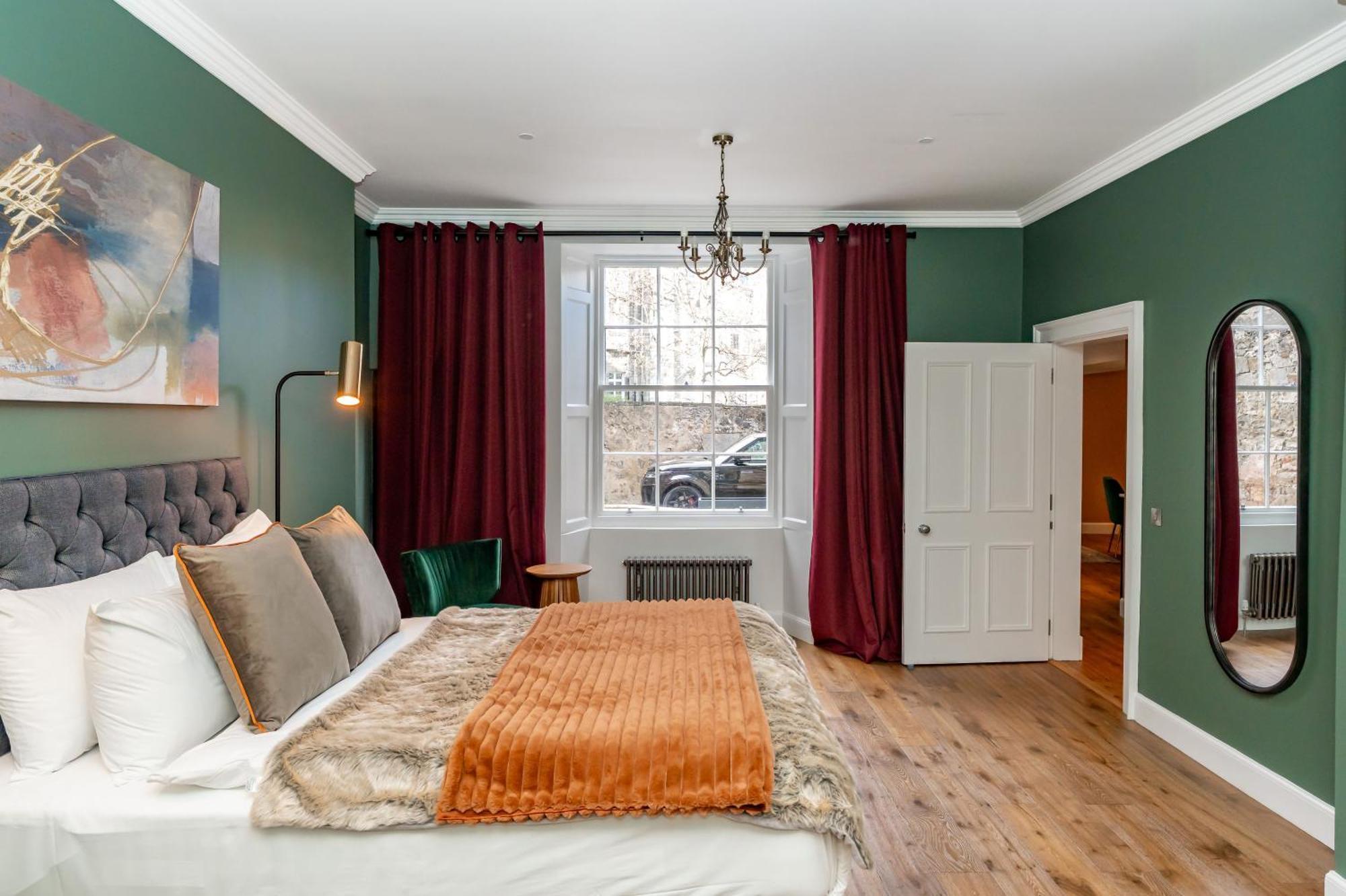 Dragon Suites Luxury Apartments At 9 Albyn Place EDI Eksteriør billede