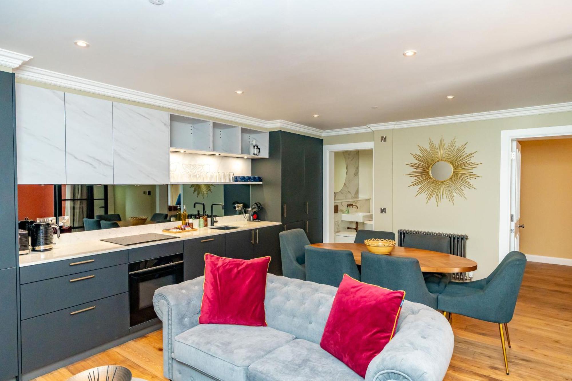 Dragon Suites Luxury Apartments At 9 Albyn Place EDI Eksteriør billede
