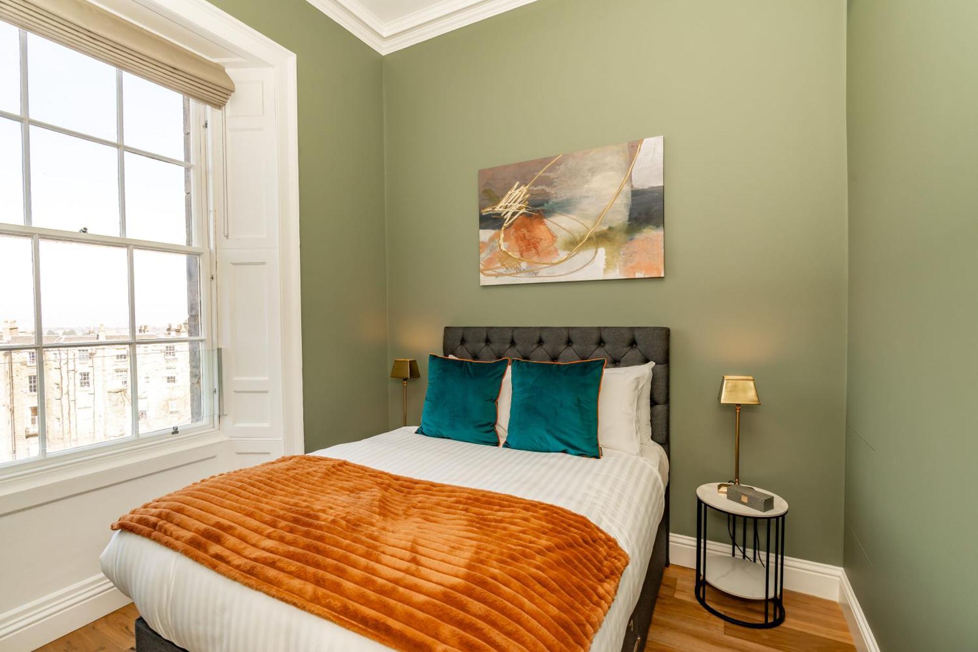 Dragon Suites Luxury Apartments At 9 Albyn Place EDI Eksteriør billede