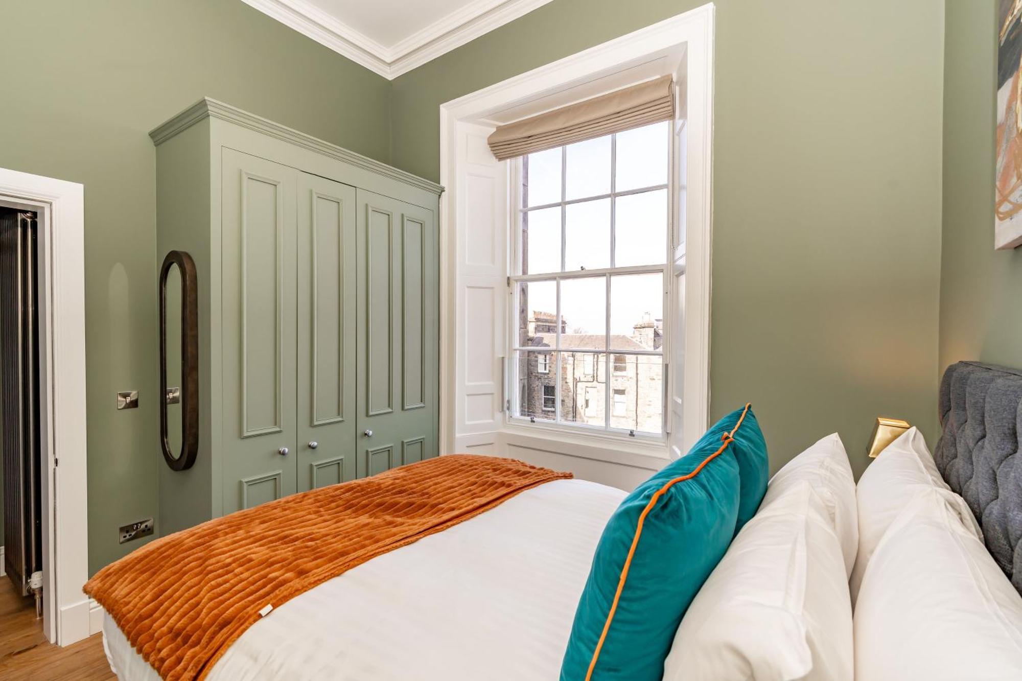 Dragon Suites Luxury Apartments At 9 Albyn Place EDI Eksteriør billede